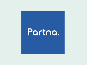 En logotyp för Partna, i mitten på en grön bakgrund.